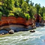 Was ist fluviale Erosion?